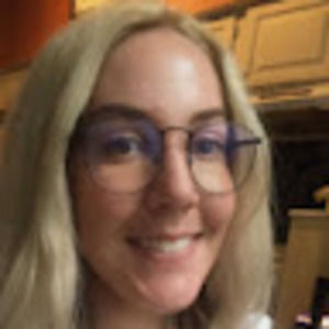 Meet your Posher, Stefani